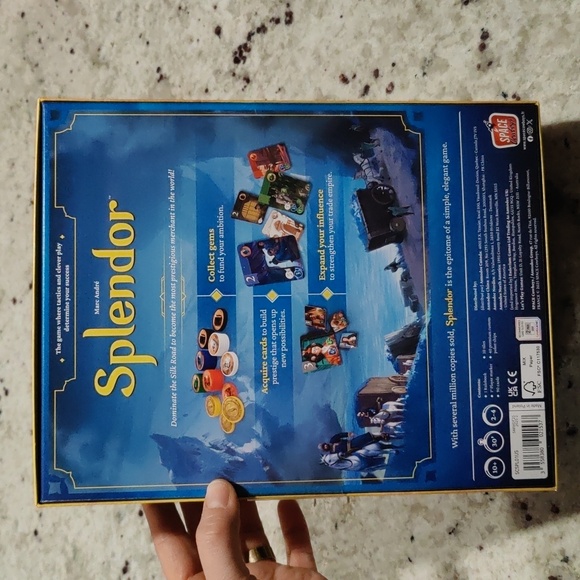 Splendor Board Game - Picture 3 of 4